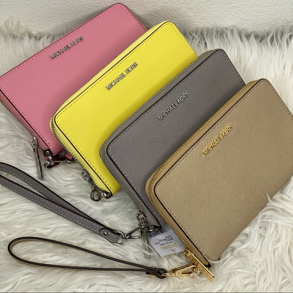 Final sale ✨Michael Kors jet set phone holder wallet wristlet - Picture 6 of 16